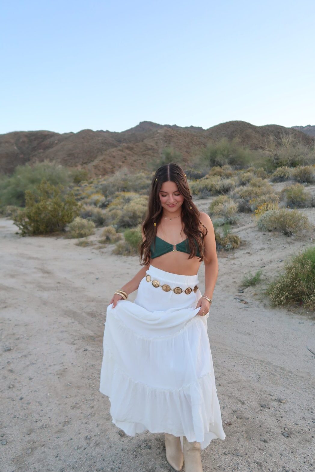 desert-y outfit / coachella outfit inspiration