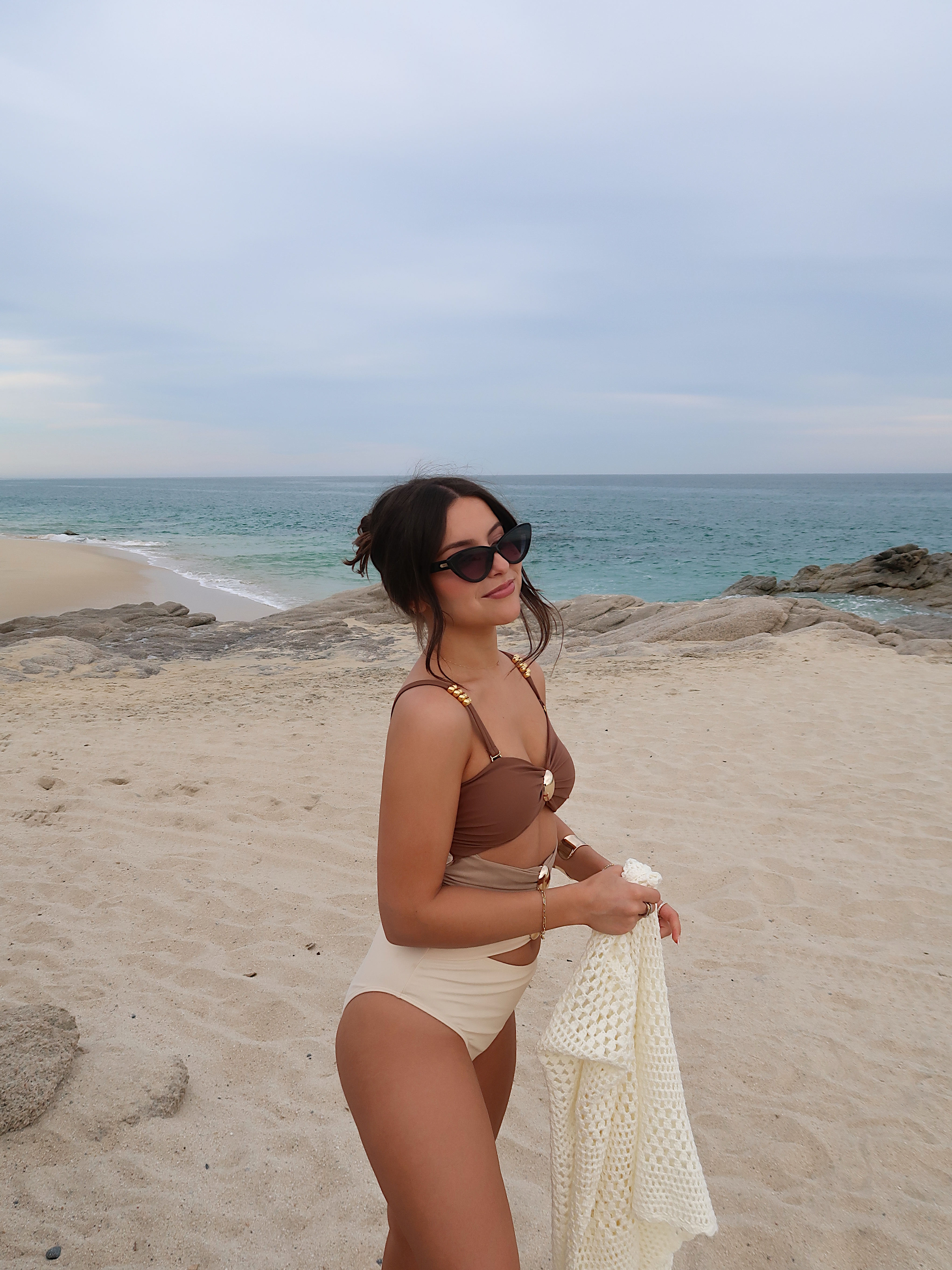 Cabo vacation outfits for spring break, summer break